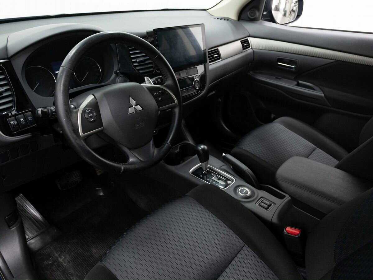 Mitsubishi Outlander, 2014 Фото №7