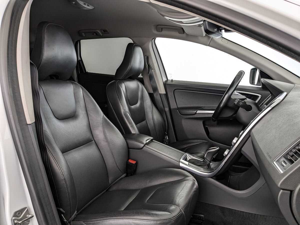 Volvo XC60, 2017 Фото №20