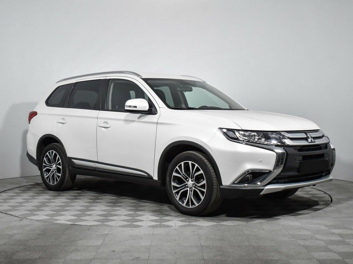 Mitsubishi Outlander, 2018 Фото №3