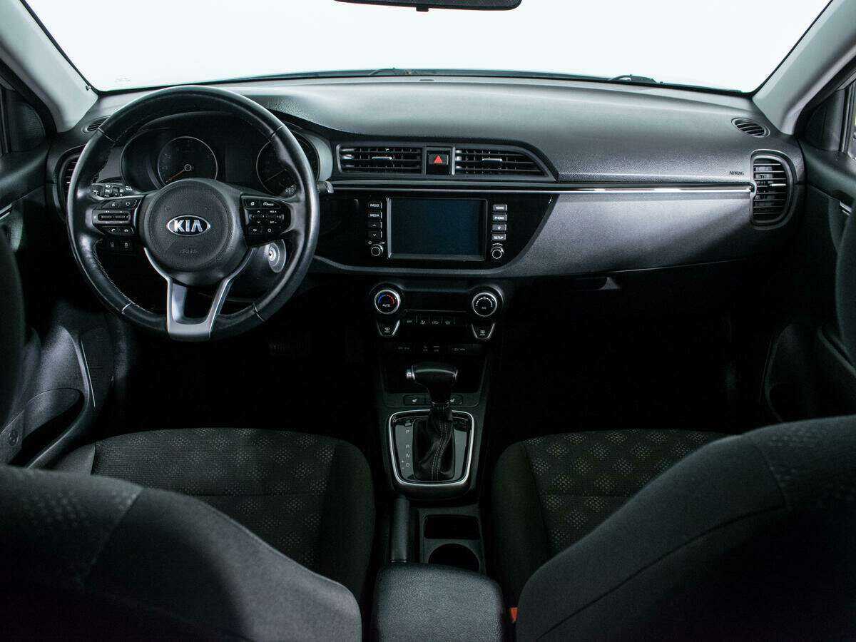 Kia Rio X-Line, 2020 Фото №12