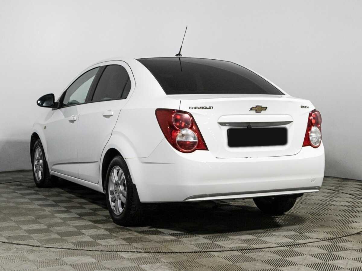 Chevrolet Aveo, 2015 Фото №7