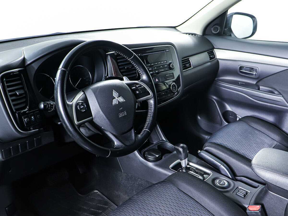 Mitsubishi Outlander, 2013 Фото №12