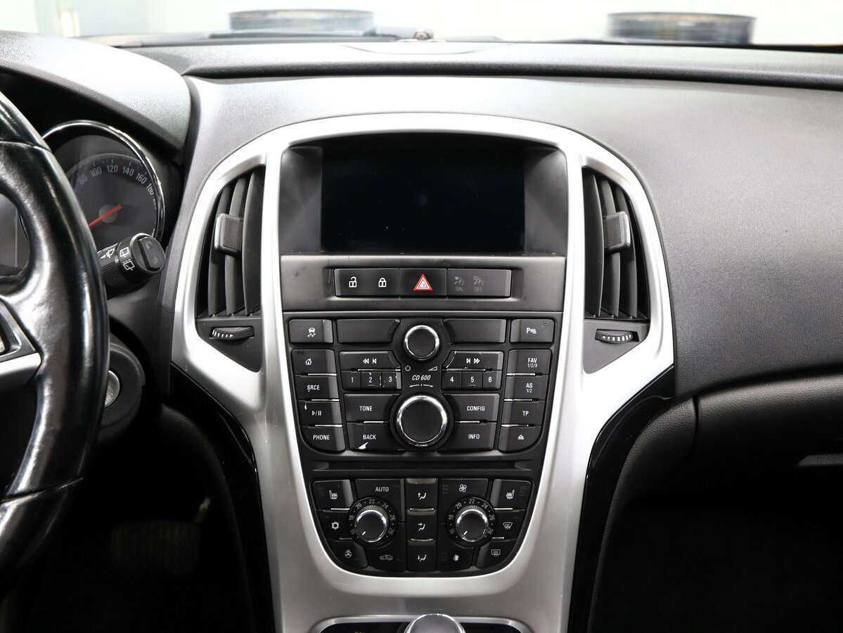 Opel Astra GTC, 2014 Фото №18