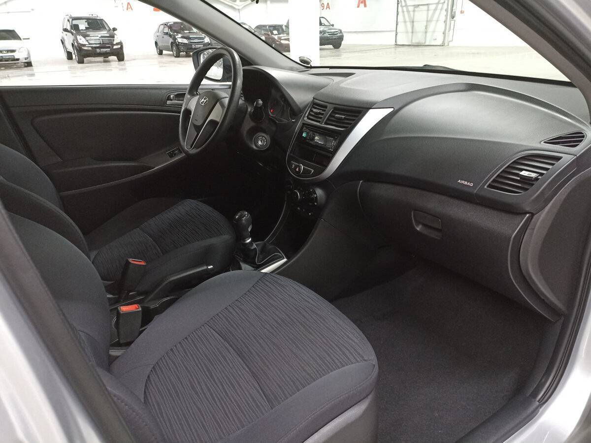 Hyundai Solaris, 2016 Фото №11