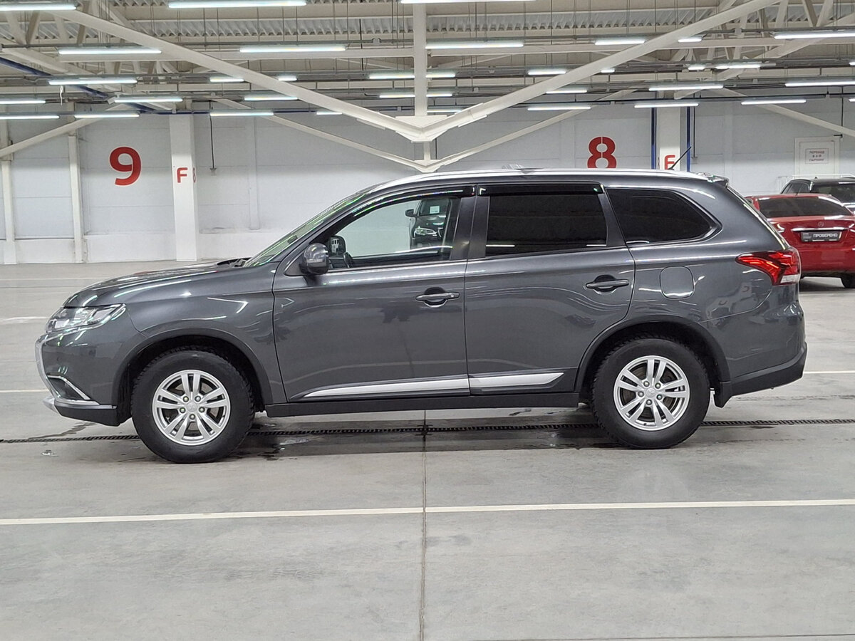 Mitsubishi Outlander III Рестайлинг 2, 2015 Фото №8