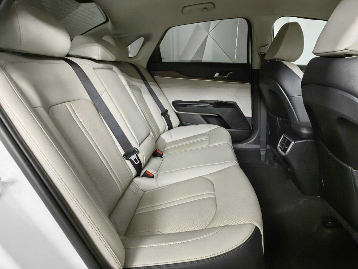 Kia K5, 2020 Фото №12