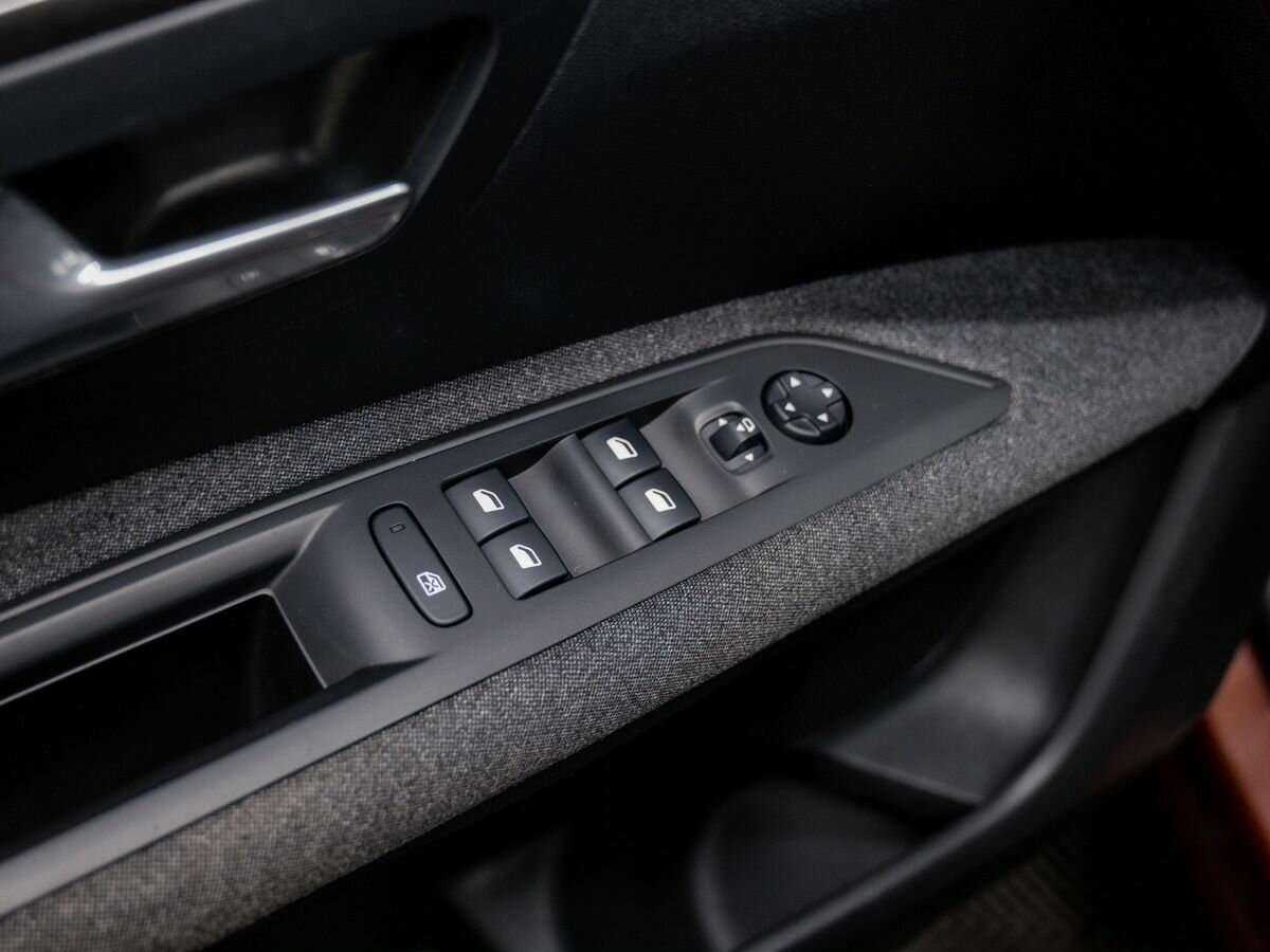 Peugeot 3008, 2018 Фото №14