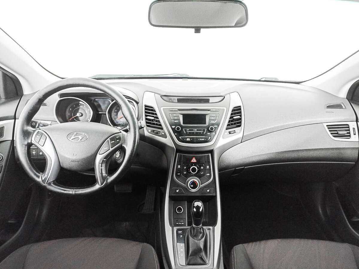 Hyundai Elantra, 2015 Фото №10