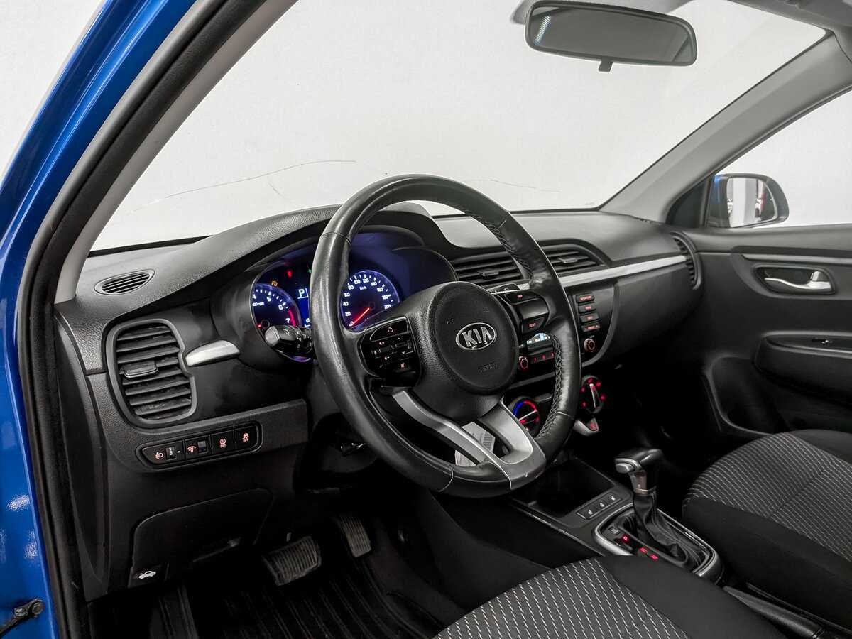 Kia Rio X-Line, 2020 Фото №16