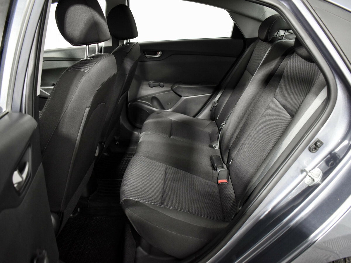 Hyundai Solaris II, 2017 Фото №11