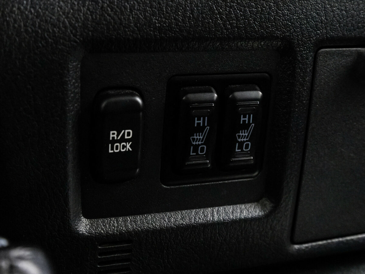 Mitsubishi Pajero IV Рестайлинг 2, 2014 Фото №13