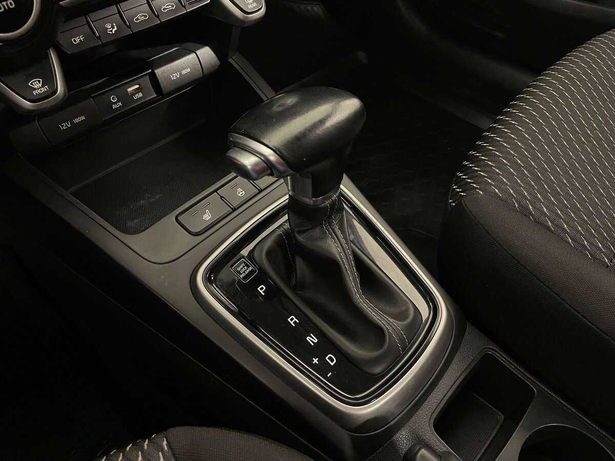 Kia Rio, 2019 Фото №16