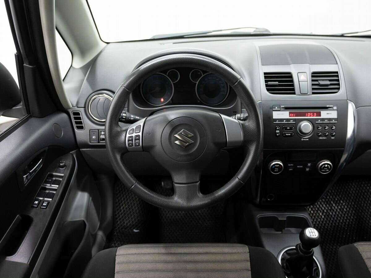 Suzuki SX4, 2013 Фото №13