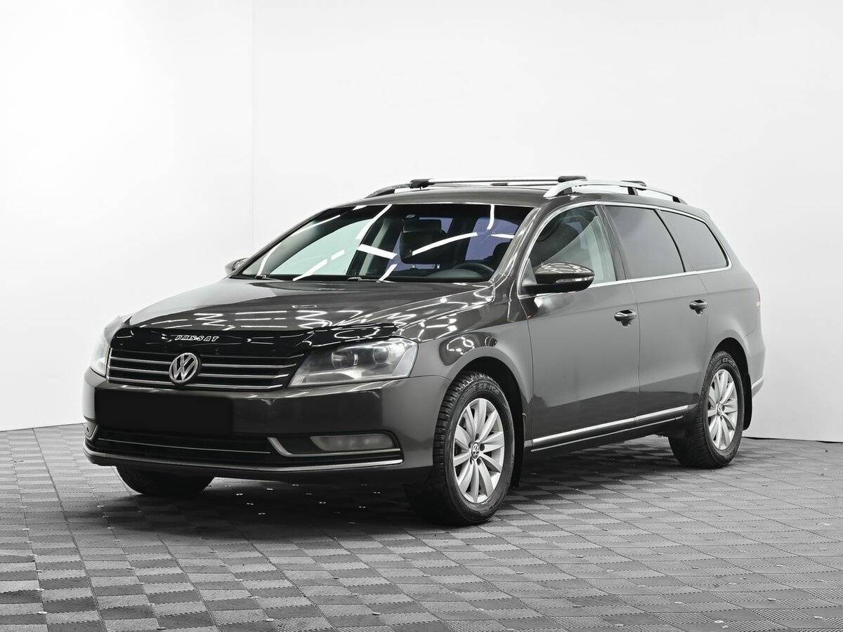 Volkswagen Passat, 2012 Фото №1