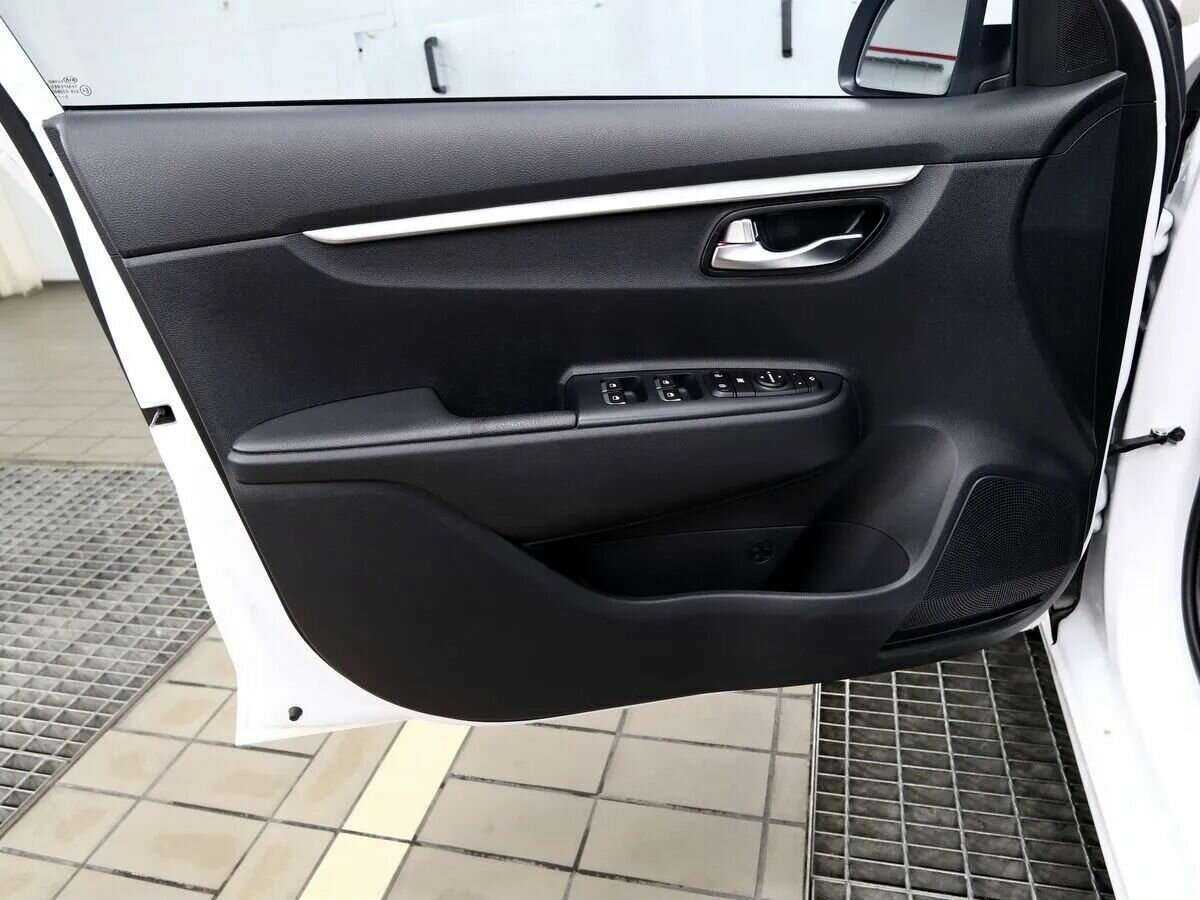 Kia Rio, 2021 Фото №8