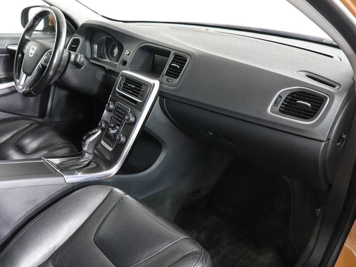 Volvo S60, 2013 Фото №10