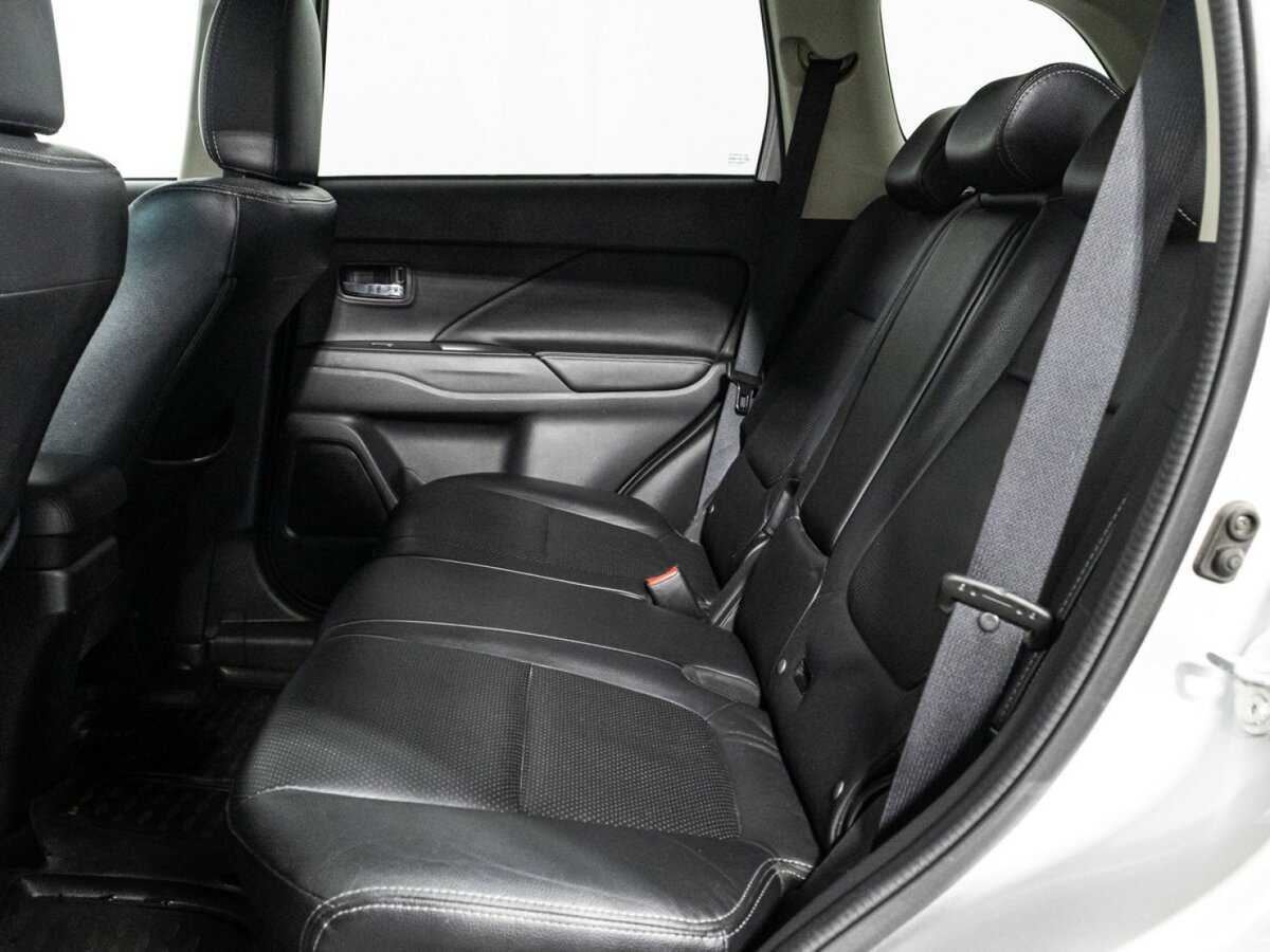 Mitsubishi Outlander, 2016 Фото №10