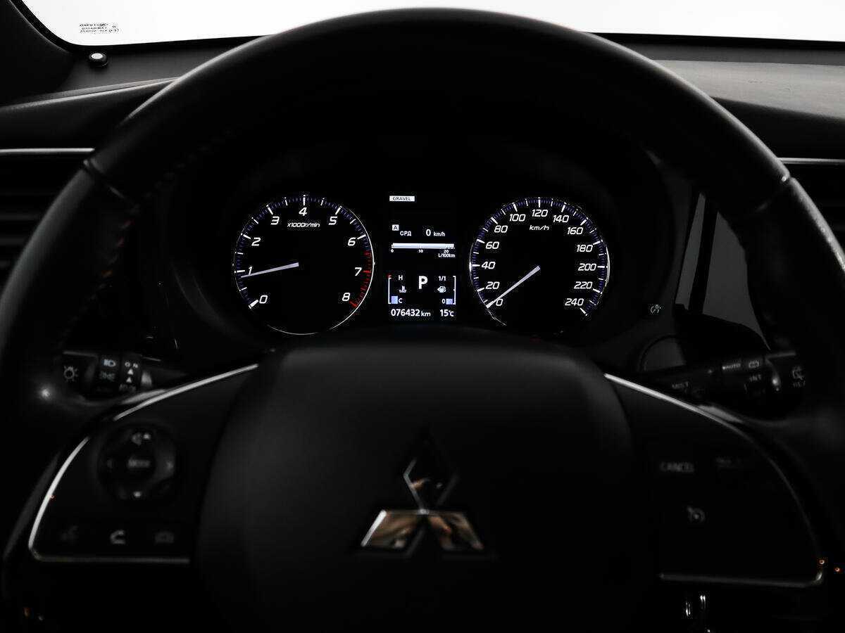 Mitsubishi Outlander, 2021 Фото №17