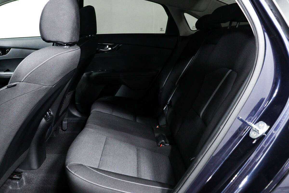 Kia Cerato, 2021 Фото №12