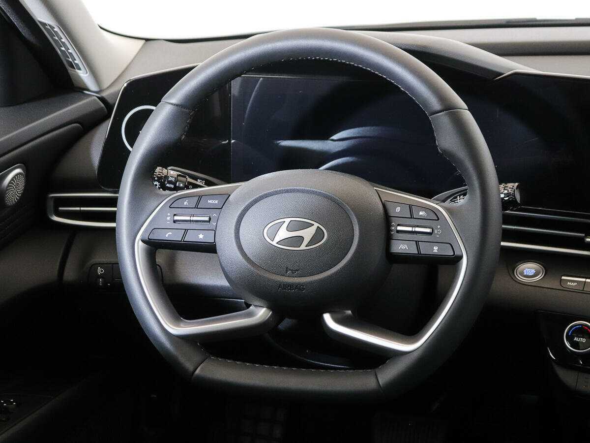 Hyundai Elantra, 2024 Фото №15