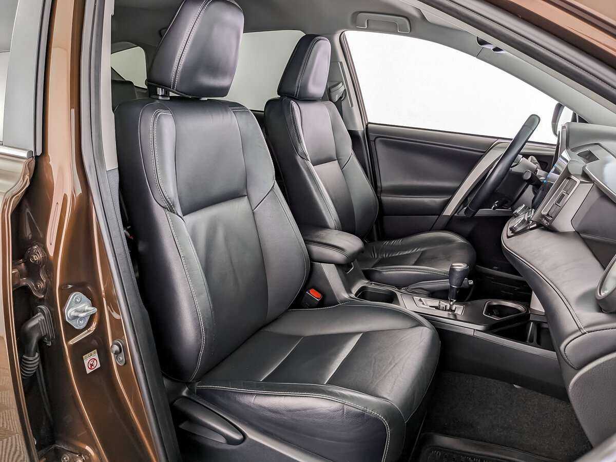 Toyota RAV4, 2017 Фото №20