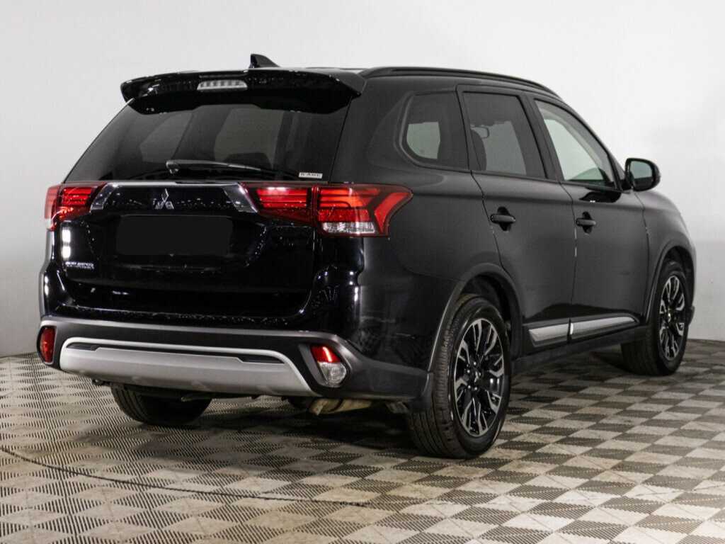 Mitsubishi Outlander, 2021 Фото №5