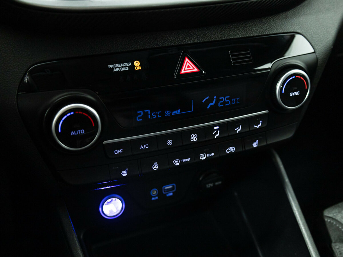 Hyundai Tucson III Рестайлинг, 2018 Фото №15