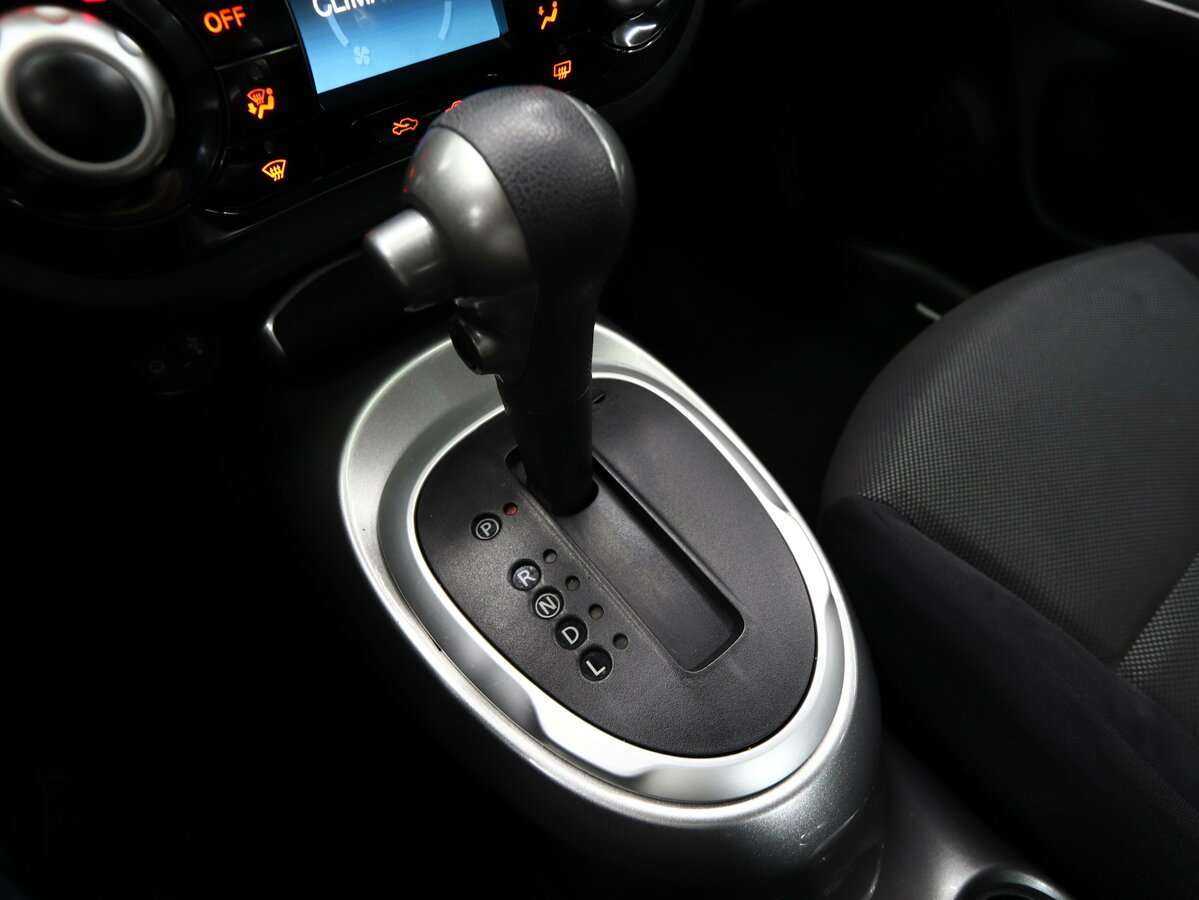 Nissan Juke, 2012 Фото №13