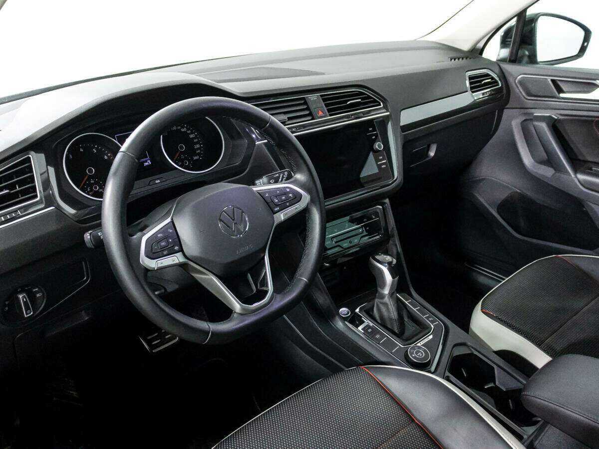 Volkswagen Tiguan, 2022 Фото №11