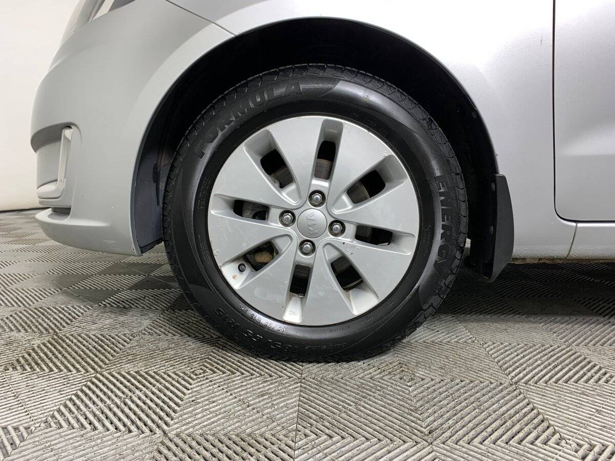 Kia Rio 5-speed, 2013 Фото №9