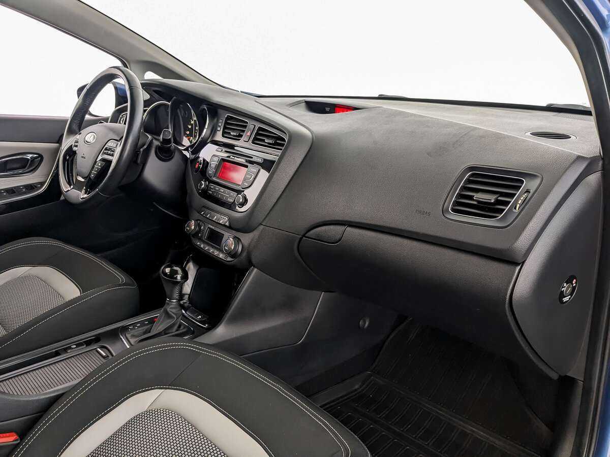 Kia Ceed, 2012 Фото №9