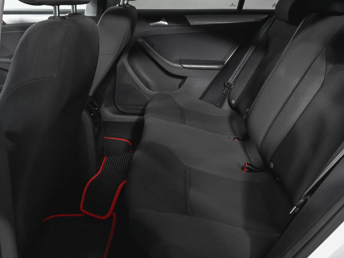 Volkswagen Jetta, 2016 Фото №10