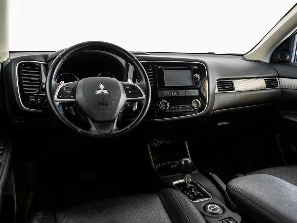 Mitsubishi Outlander, 2012 Фото №9