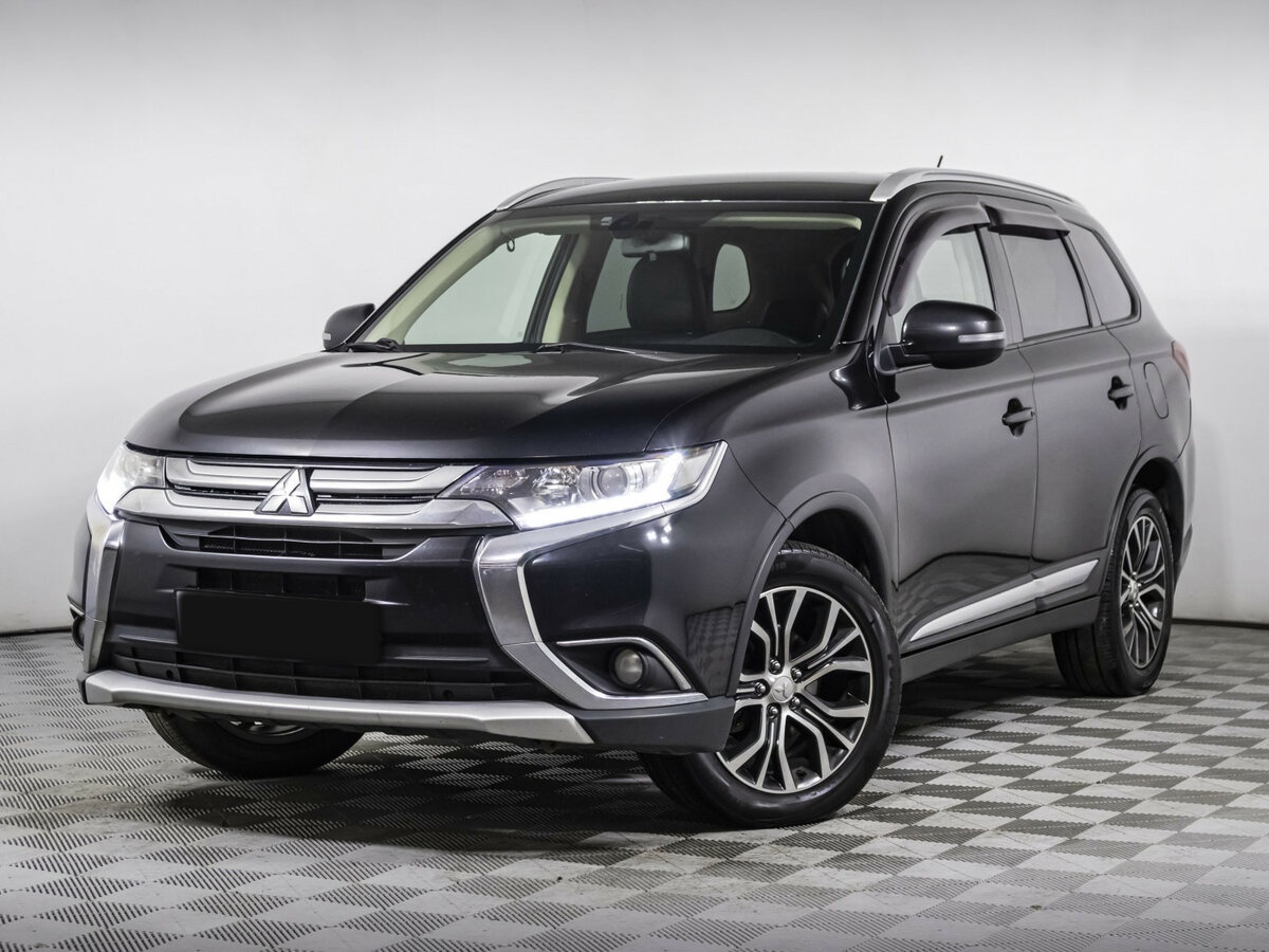 Mitsubishi Outlander III Рестайлинг 2, 2015 Фото №1
