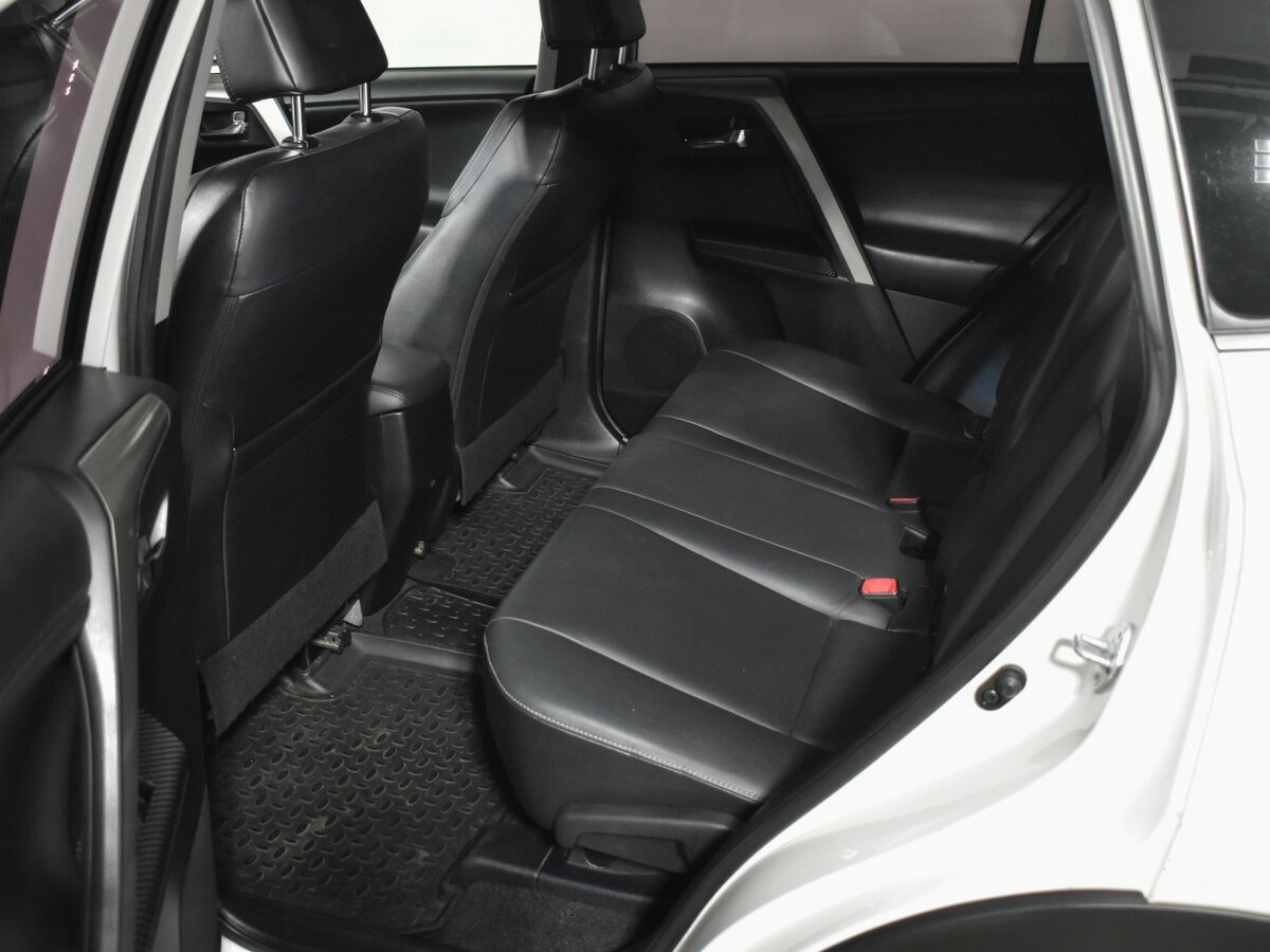 Toyota RAV4 IV (XA40), 2015 Фото №12