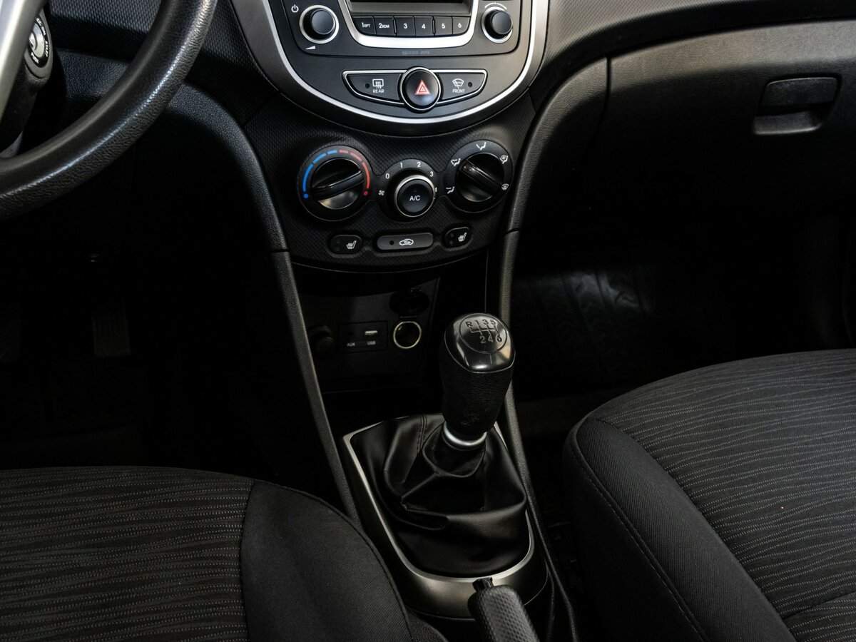 Hyundai Solaris, 2015 Фото №10