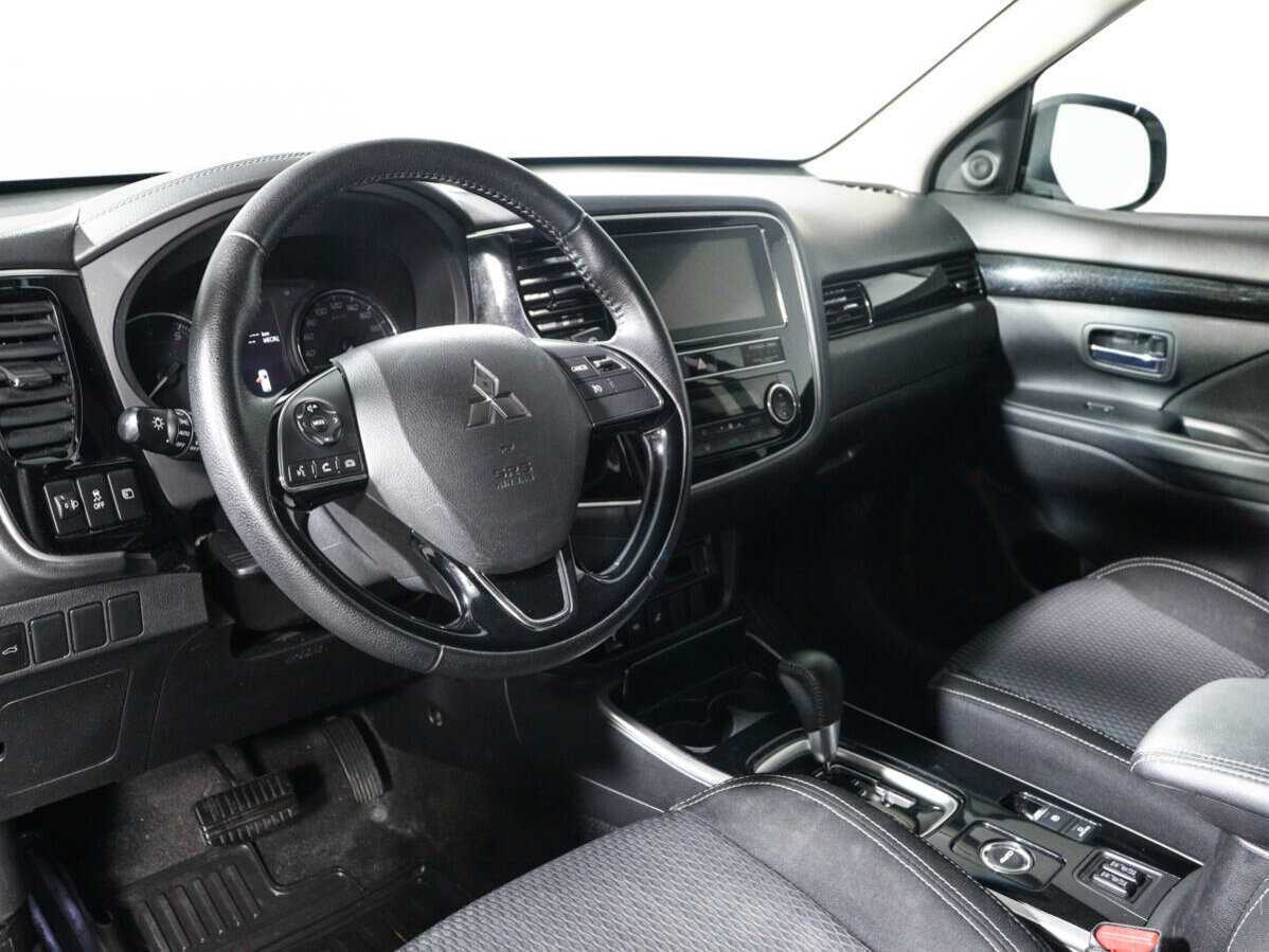 Mitsubishi Outlander, 2019 Фото №14