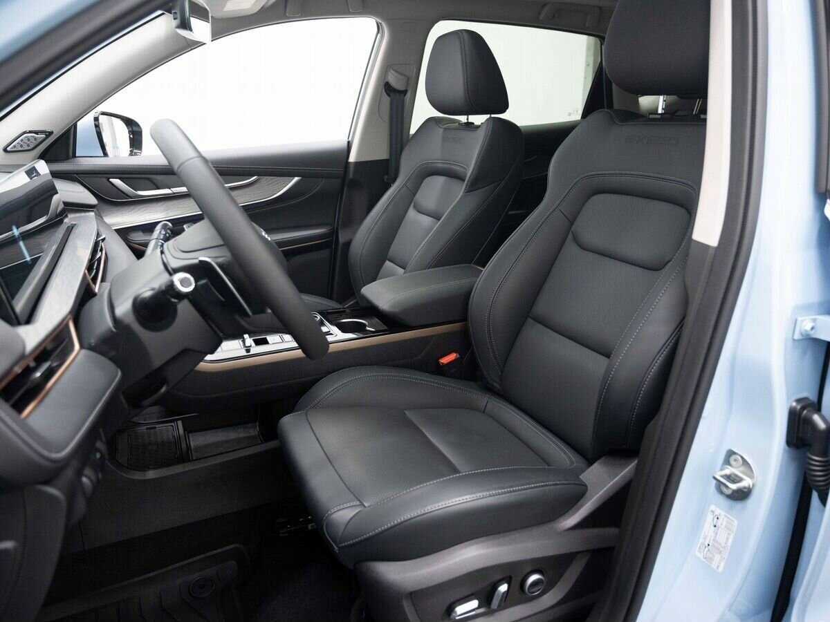 EXEED LX, 2023 Фото №8