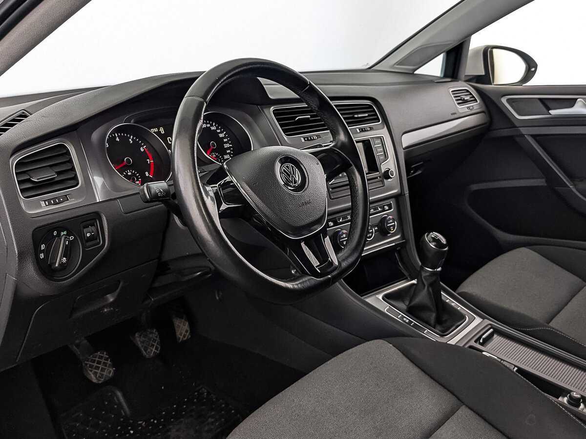 Volkswagen Golf, 2014 Фото №15