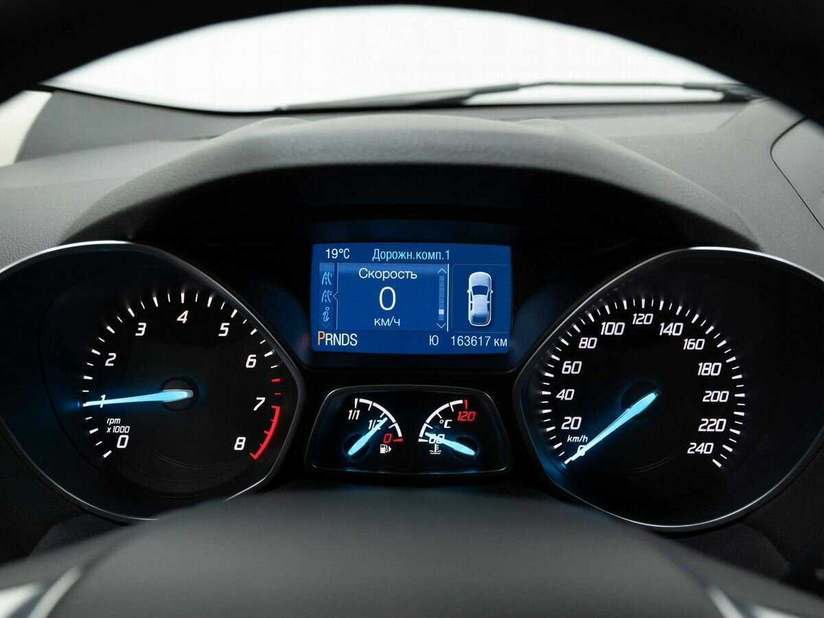 Ford Kuga, 2016 Фото №18