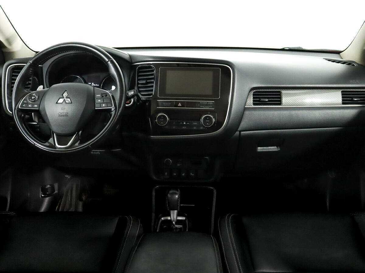 Mitsubishi Outlander, 2019 Фото №11