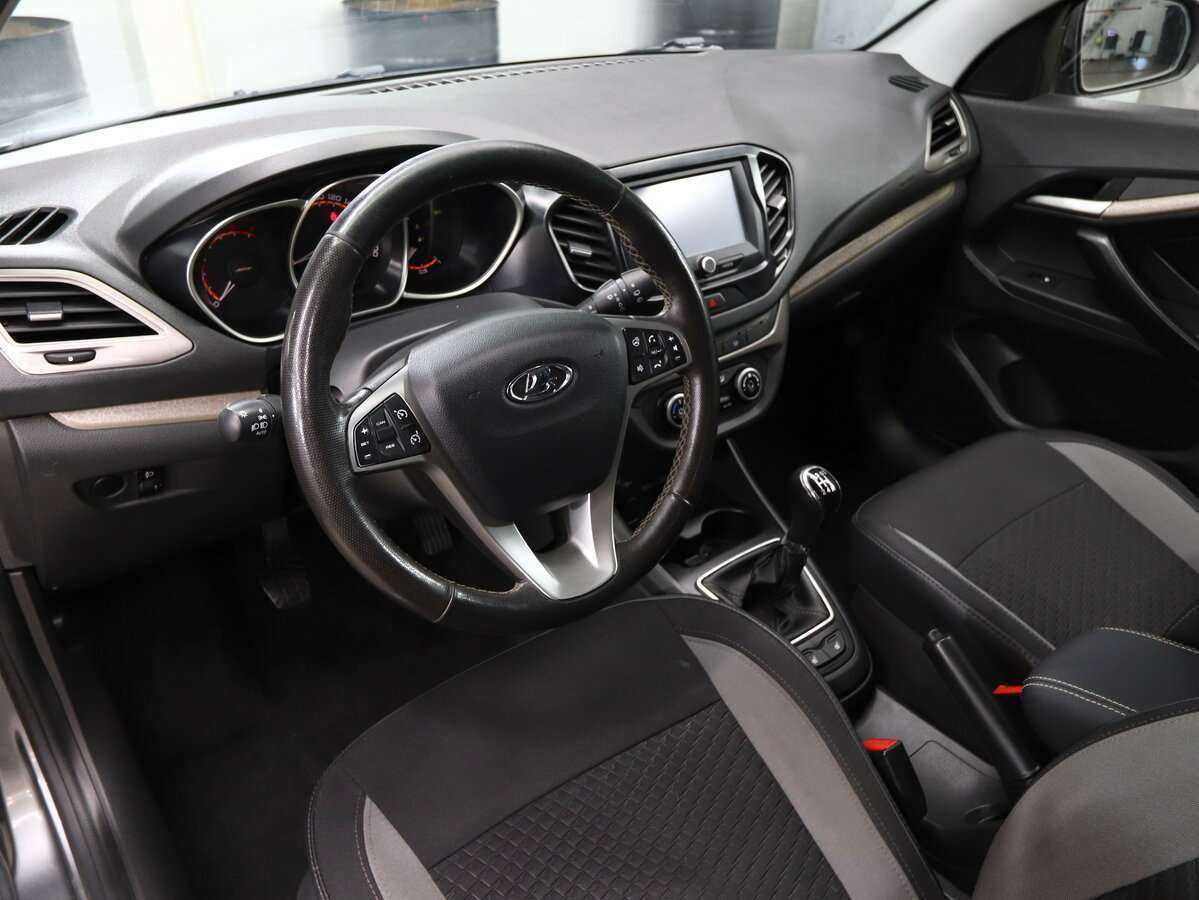 Lada (ВАЗ) Vesta SW, 2020 Фото №7