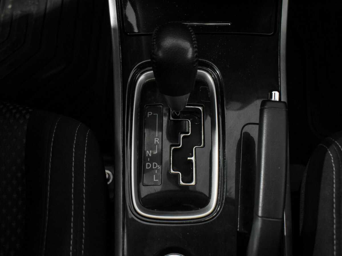 Mitsubishi Outlander, 2018 Фото №8