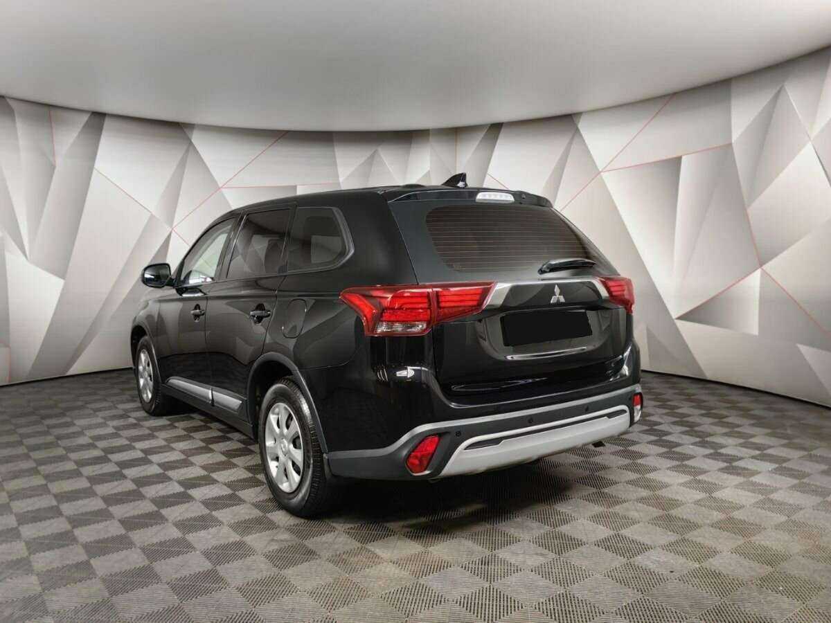 Mitsubishi Outlander, 2018 Фото №4