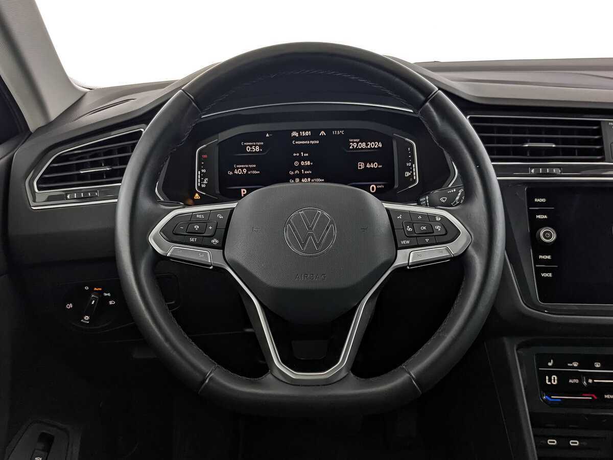 Volkswagen Tiguan, 2021 Фото №16