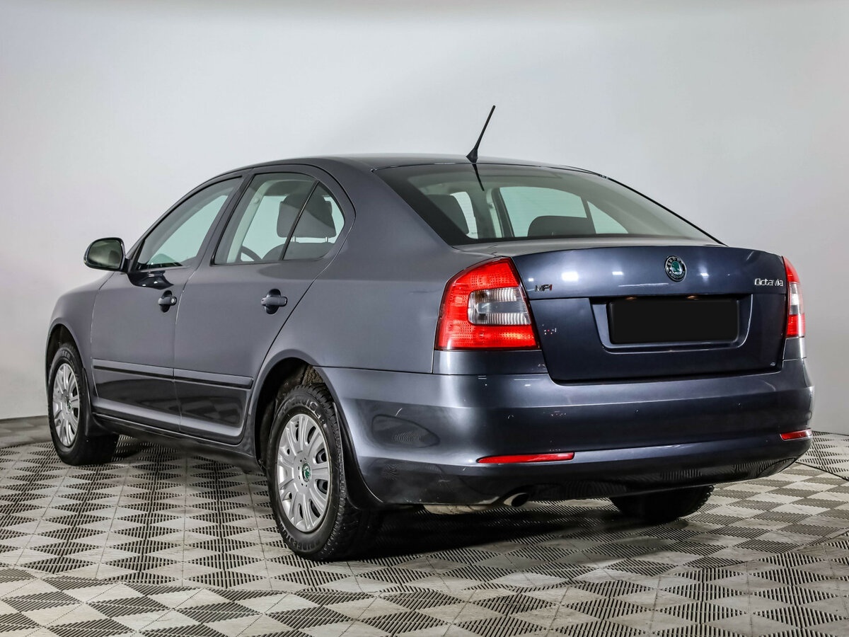 Skoda Octavia II (A5) Рестайлинг, 2012 Фото №6