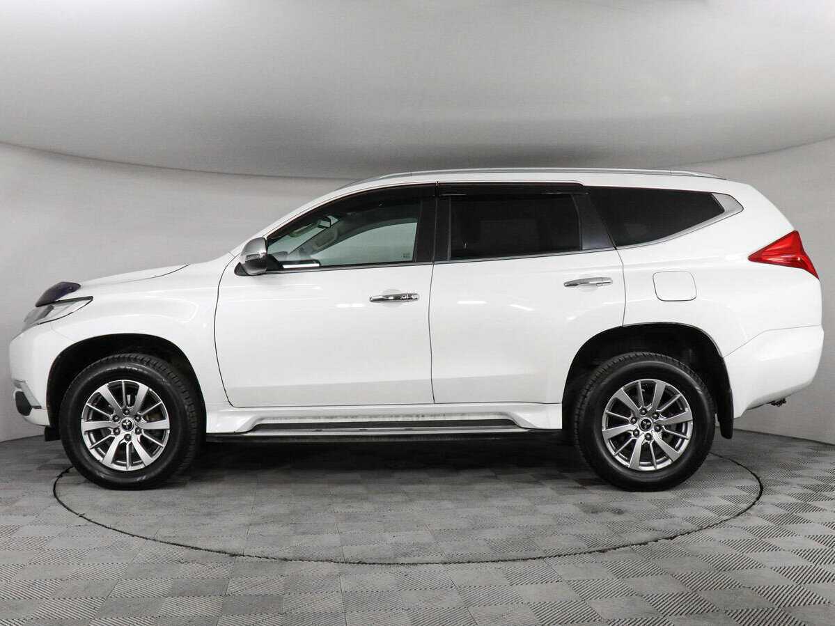 Mitsubishi Pajero Sport, 2018 Фото №8