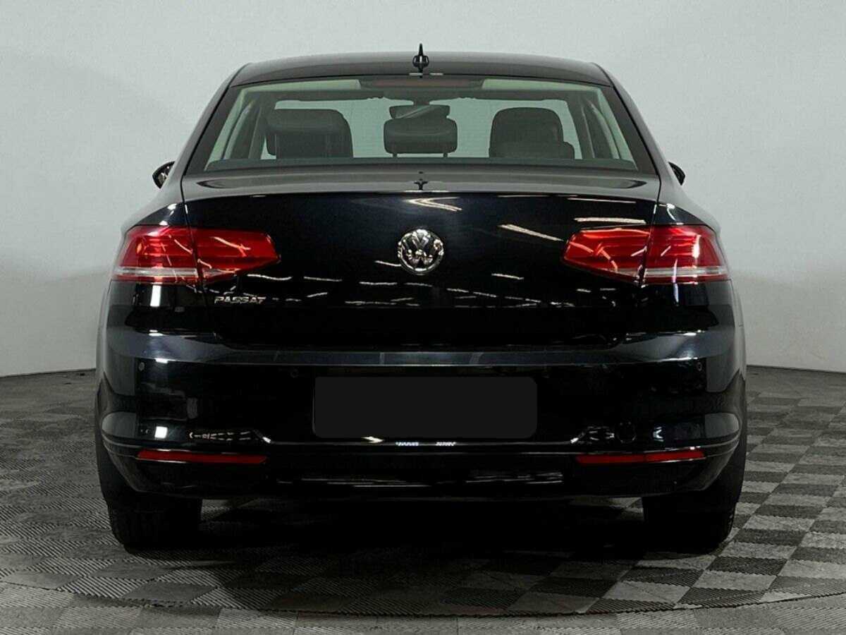 Volkswagen Passat, 2018 Фото №5