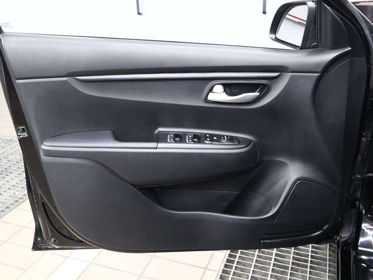 Kia Rio, 2017 Фото №8