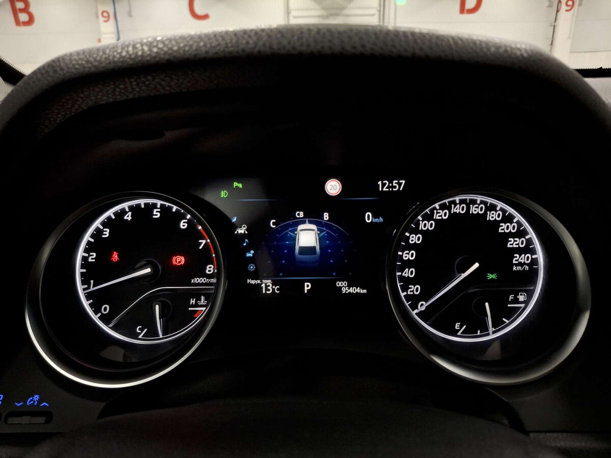 Toyota Camry VIII (XV70), 2020 Фото №13